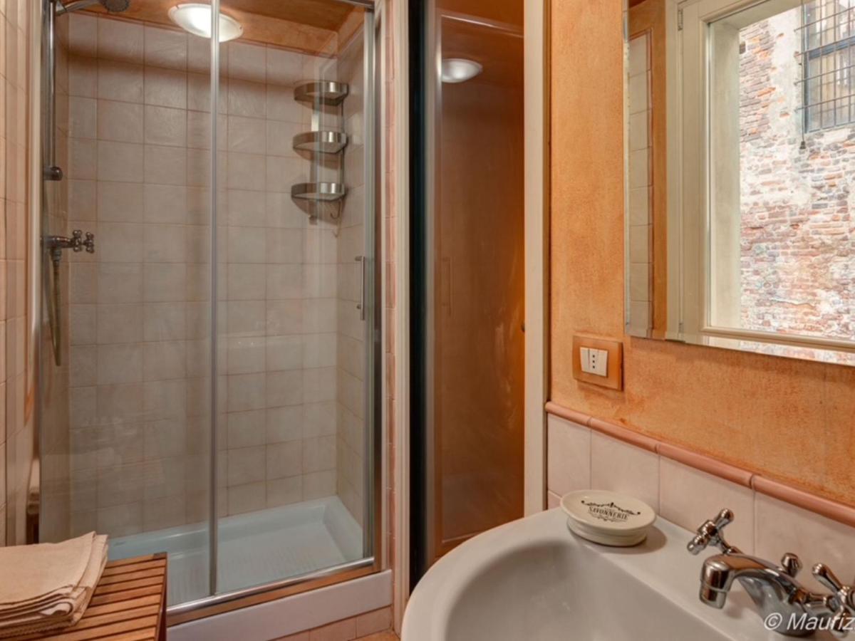 Bea Ducale Hotel Vigevano Bagian luar foto